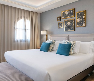 Junior Suite  Vincci Molviedro Seville